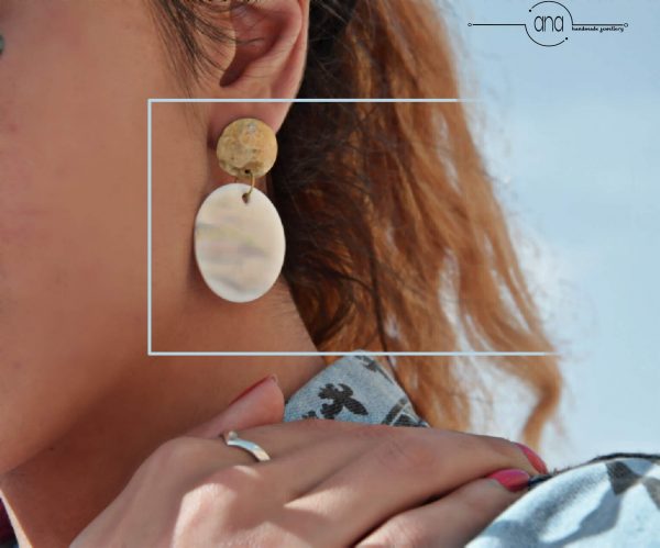 خرید گوشواره زنانه صدفی در فروشگاه اینترنتی پوشاکچی-مشاهده قیمت و مشخصات