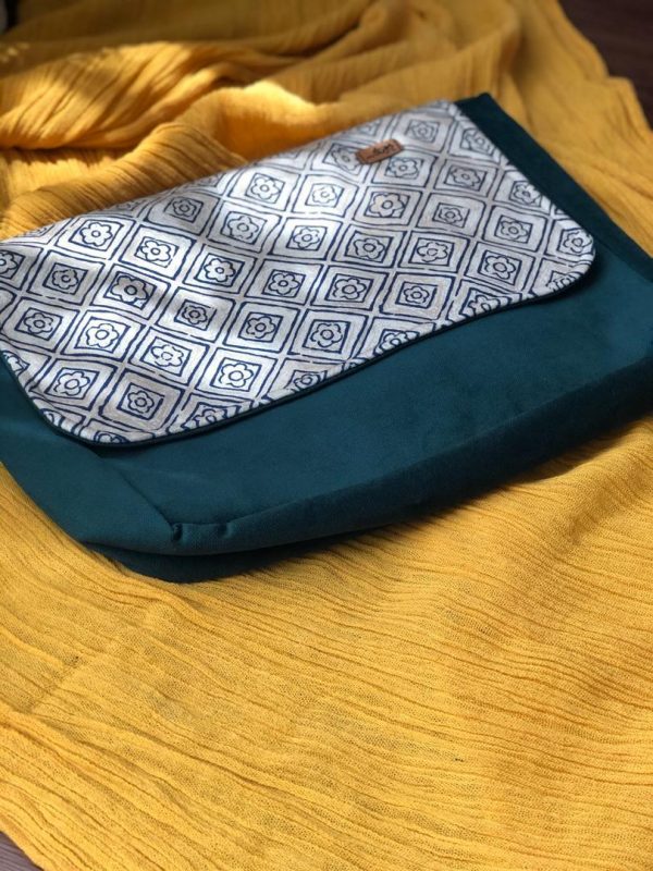 خرید کیف دوشی مدل پونه پاپوک کد ۴۱۱۳۷ در فروشگاه اینترنتی پوشاکچی-مشاهده قیمت و مشخصات