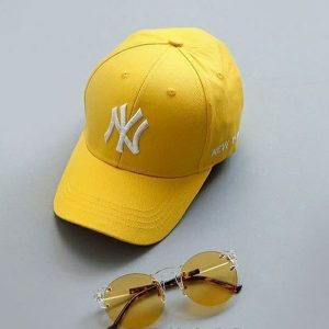 خريد کلاه کپ طرح NY در فروشگاه اينترنتي پوشاکچي - مشاهده قيمت و مشخصات
